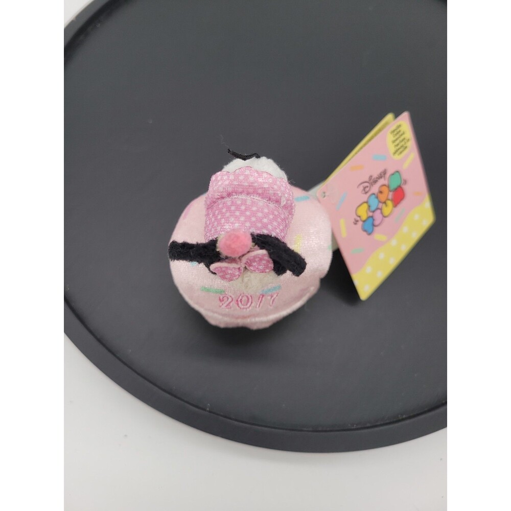 New Mickey & Friends Minnie Mouse Birthday Cupcake 2017 3.5-Inch Mini Plush - Picture 2 of 10